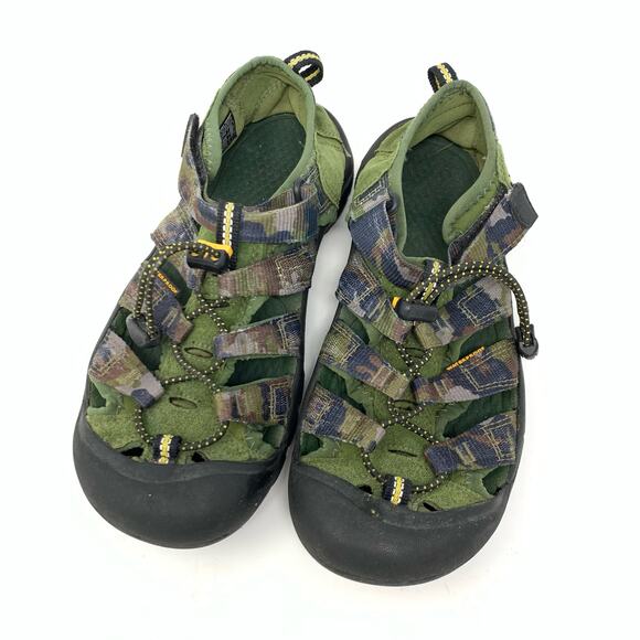 Keen Newport Camo Green Fisherman Sandals Youth Size 5 - Picture 7 of 10
